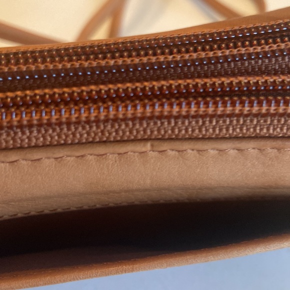 Fossil brown leather double zip around multi pocket clutch bag with strap - Picture 15 of 16